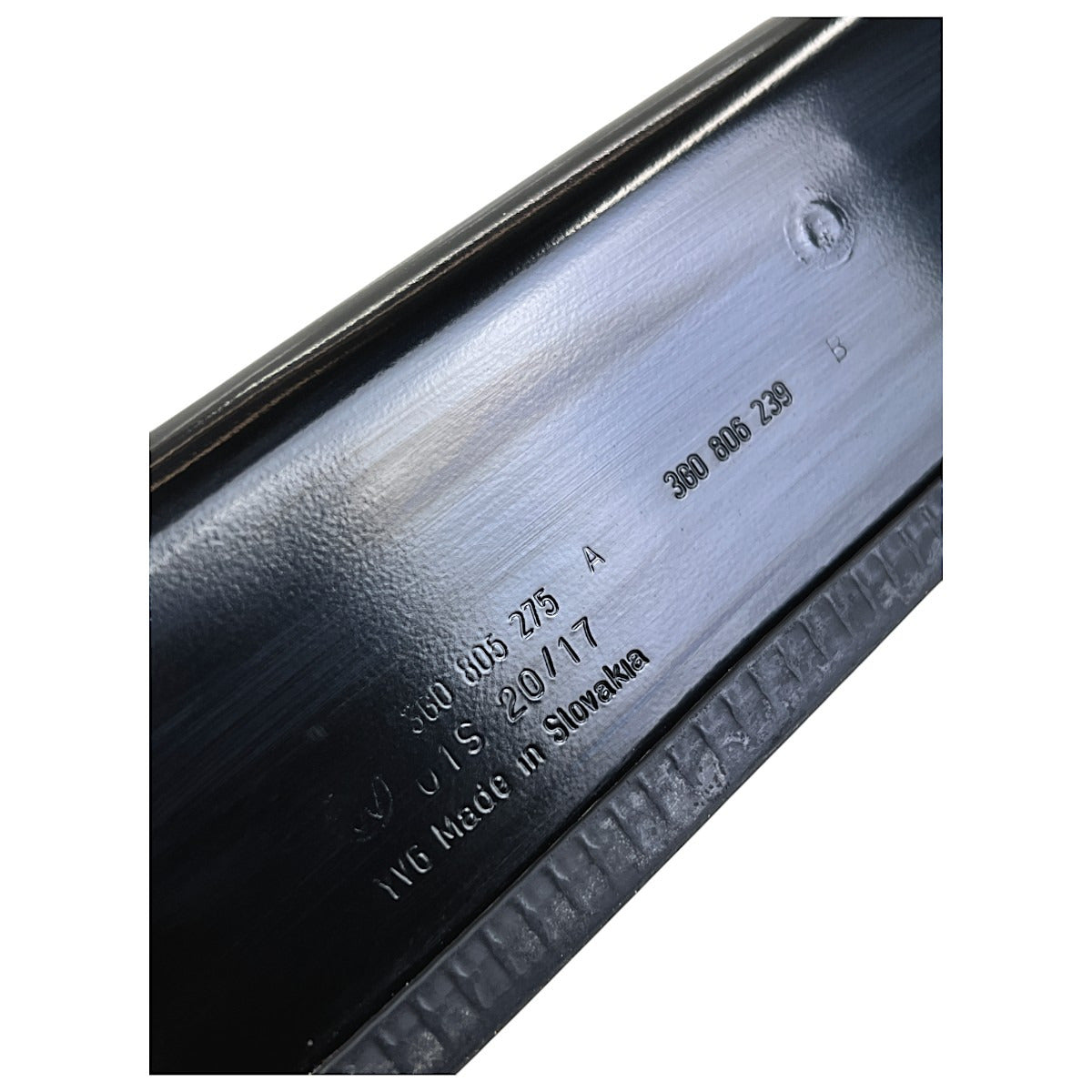 Calha Inferior Parabrisa Churrasqueira Vw Passat 2018 2019