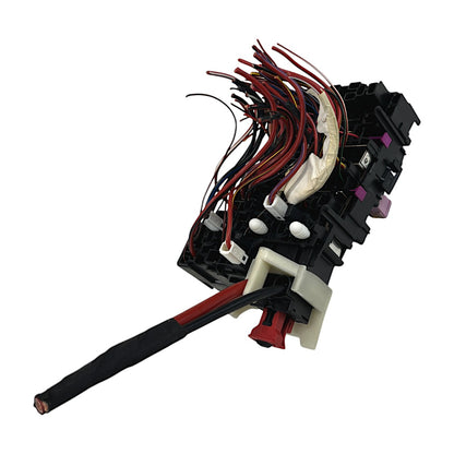 Caixa Fusíveis Interna VW Passat Golf GTI 2.0 TSI 2018 5Q0937615C