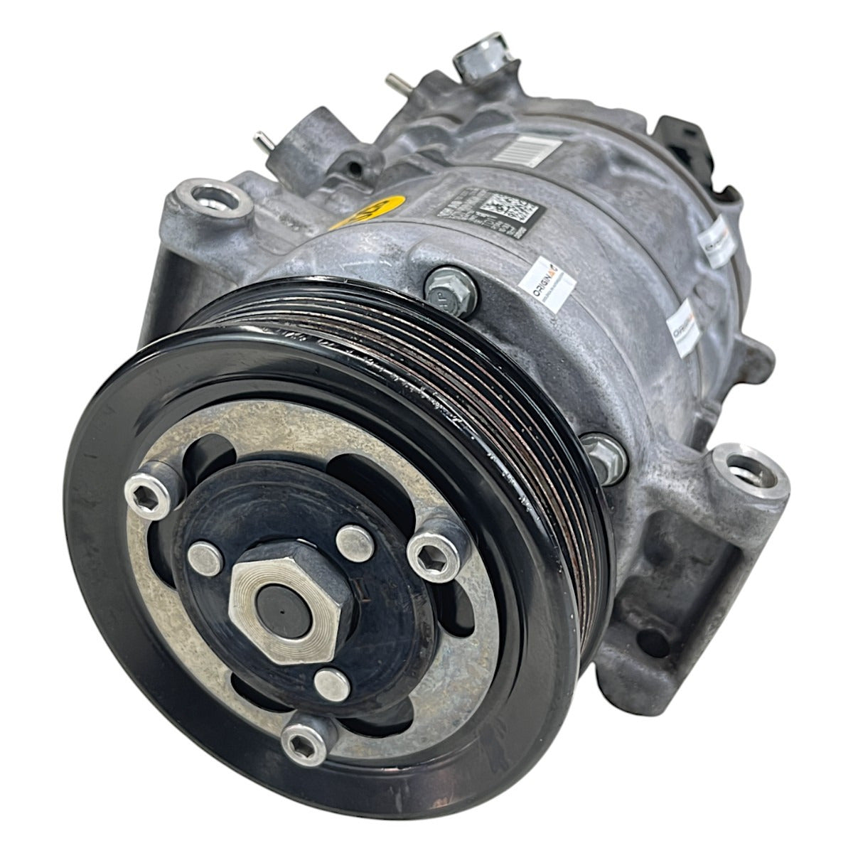 Compressor Ar Condicionado VW Passat Golf GTI 2.0 TSI 2018