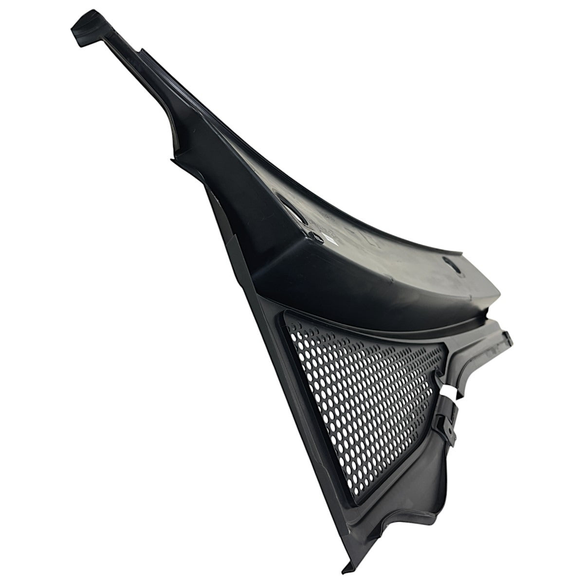 Grade Churrasqueira VW Passat Highline B8 2018 2019 Esquerda