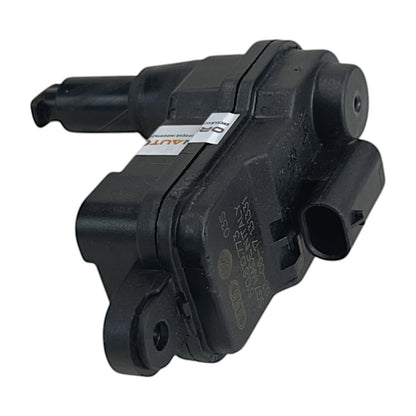 Trava Elétrica Portinhola VW Passat Highline B8 2018 510810773