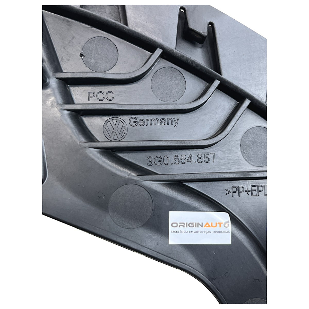 Acabamento Parabarro VW Passat B8 2018 Esquerdo 3G854857