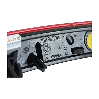 Olho de Gato Lanterna VW Passat B8 2018 Direita Interna