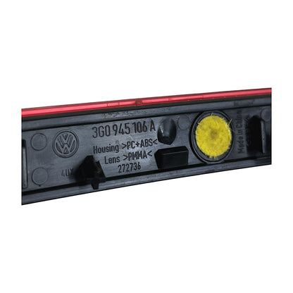 Olho de Gato Lanterna VW Passat B8 2018 Direita Externa