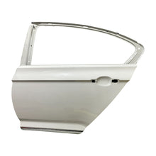 Porta VW Passat B8 2017 2018 2019 Traseira Esquerda Friso