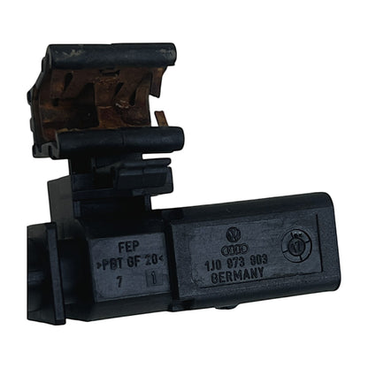 Sensor Temperatura VW Passat Golf GTI 2.0 TSI 2018 1J0973803