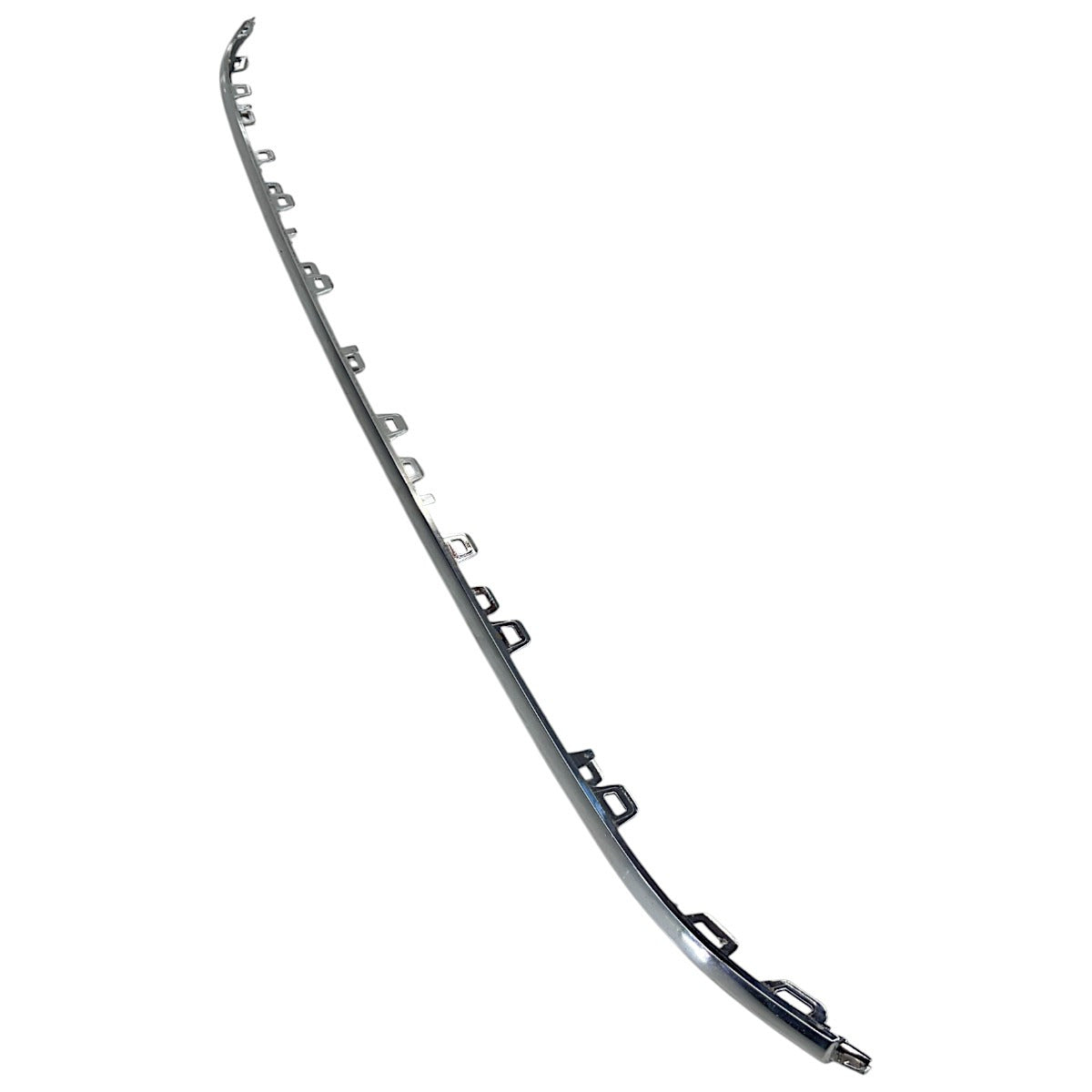 Friso Cromado Parachoque VW Passat Highline B8 2018 3G0853245