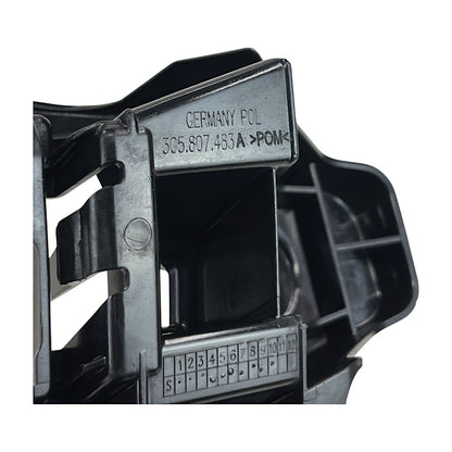 Suporte Guia Parachoque VW Passat Highline B8 2018 Traseiro