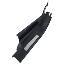 Soleira Volvo XC90 T6 Momentum 2019 2020 Traseira Esquerda