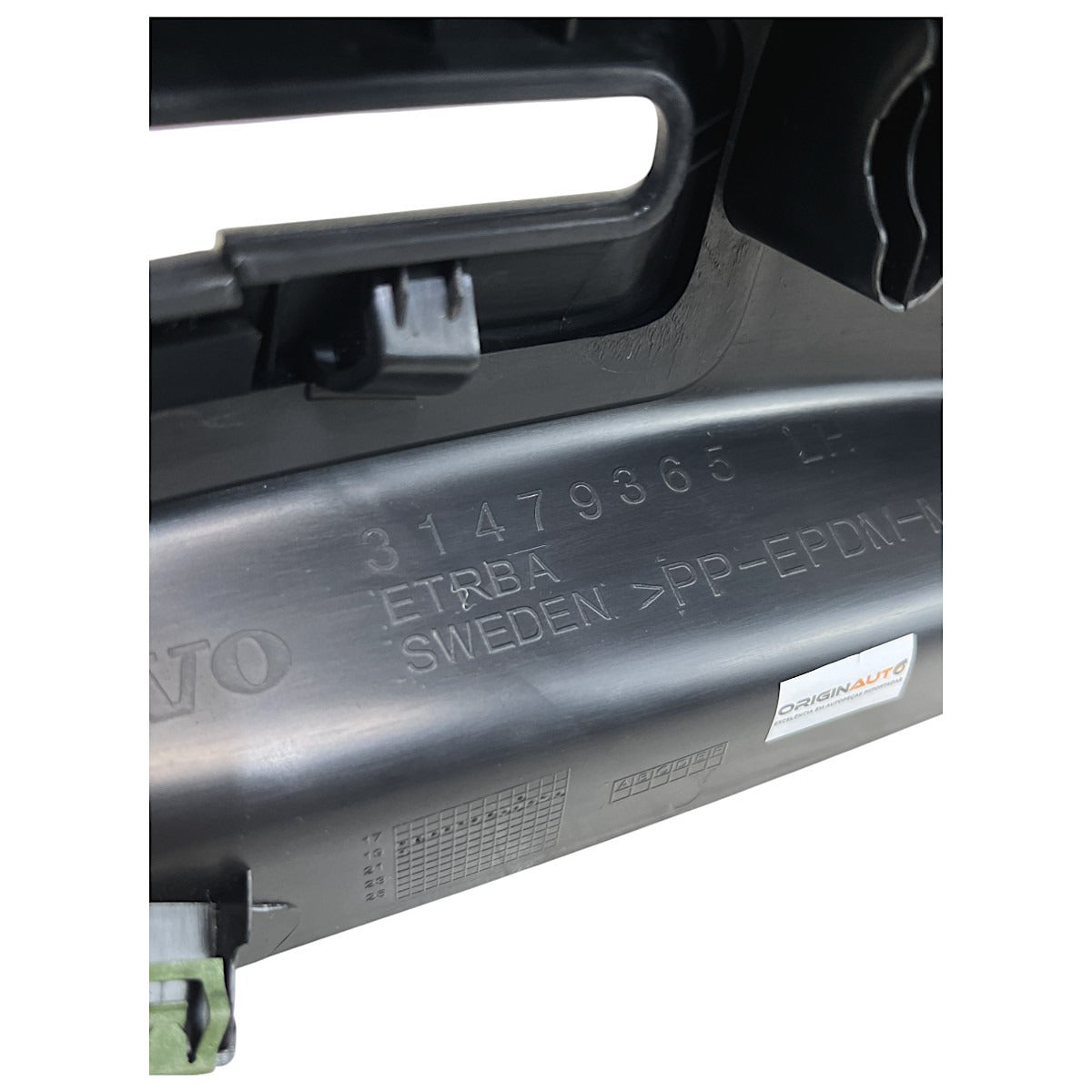 Moldura Coluna C Volvo XC90 Momentum 2020 Esquerda Superior