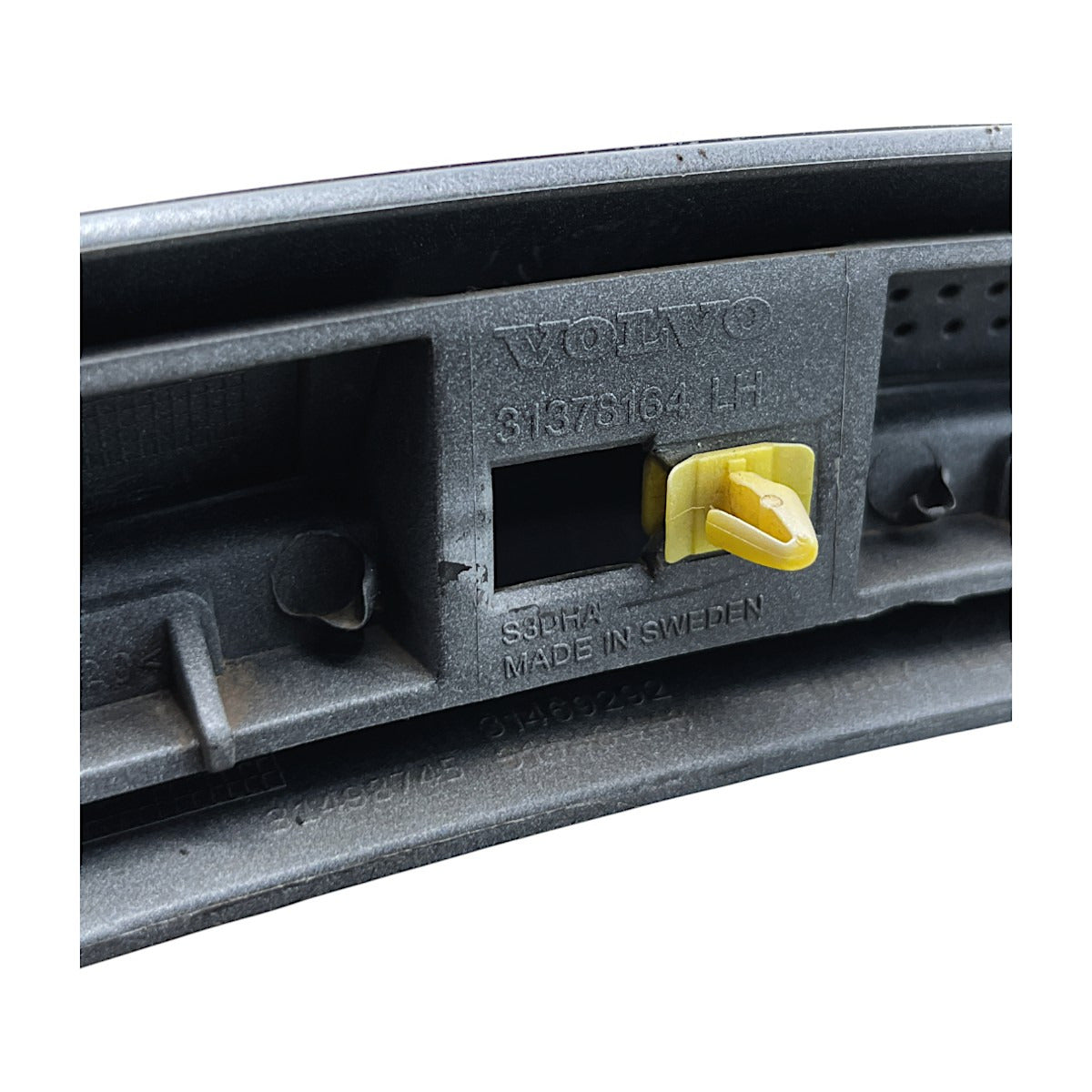 Moldura Caixa Roda Volvo XC90 Momentu 2020 Traseiro Esquerdo