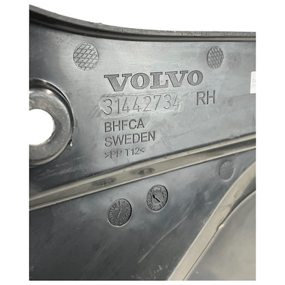 Acabamento Superior Radiador Volvo XC90 2020 Direito