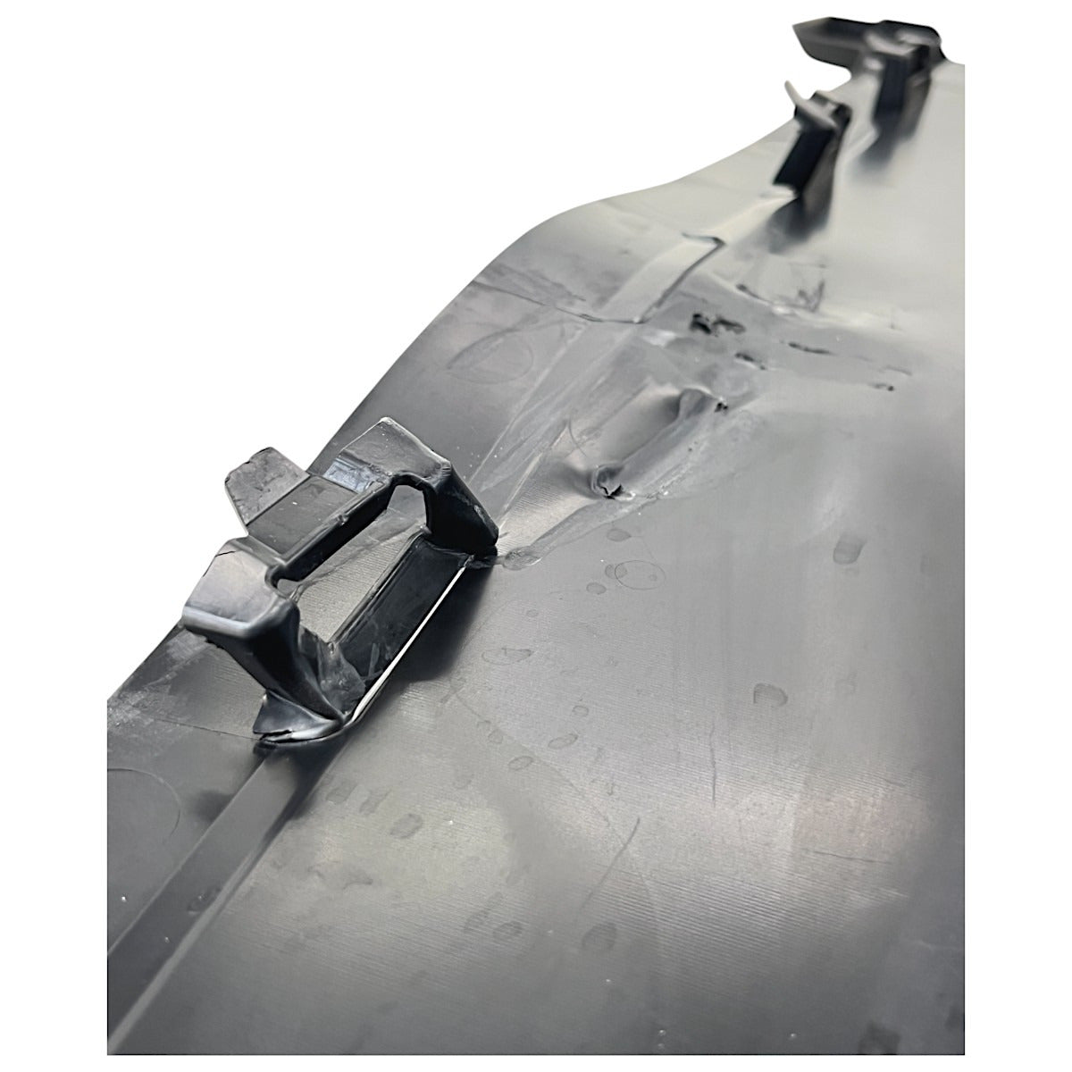 Acabamento Radiador Volvo XC90 T6 2020 2021 Superior Central