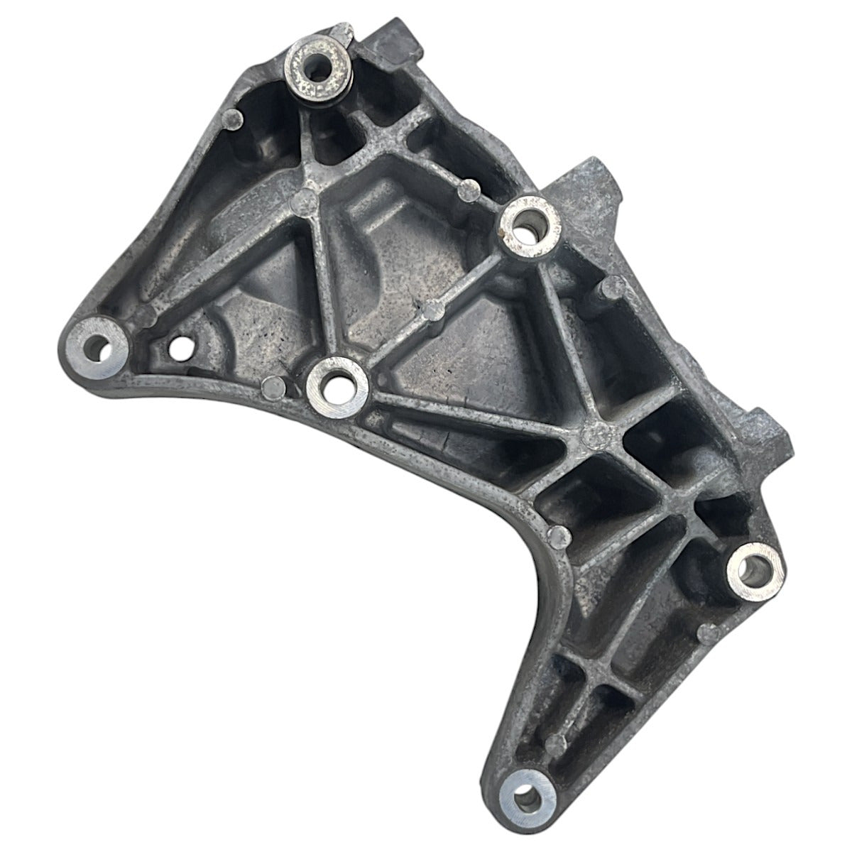 Suporte Alternador Volvo XC60 XC90 2.0 2018 2019 2020 2021