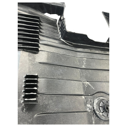 Protetor Assoalho Volvo XC90 2020 Traseiro Direito Detalhe