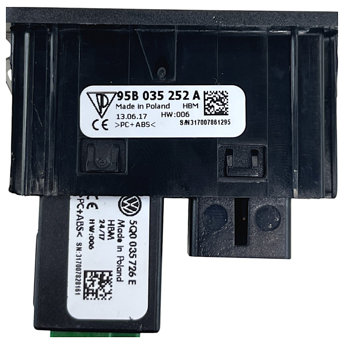 Entrada USB Aux Porsche Macan 2016 2017 2018 Console Braço