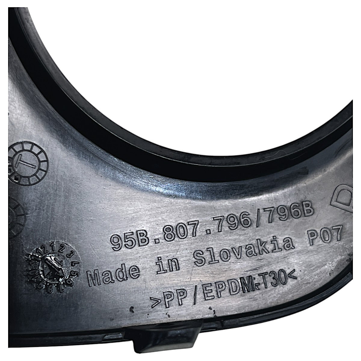 Moldura Farol Milha Porsche Macan 2016 2017 2018 Direito