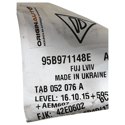 Chicote Tampa Traseira Porsche Macan 2016 2017 2018 Direito