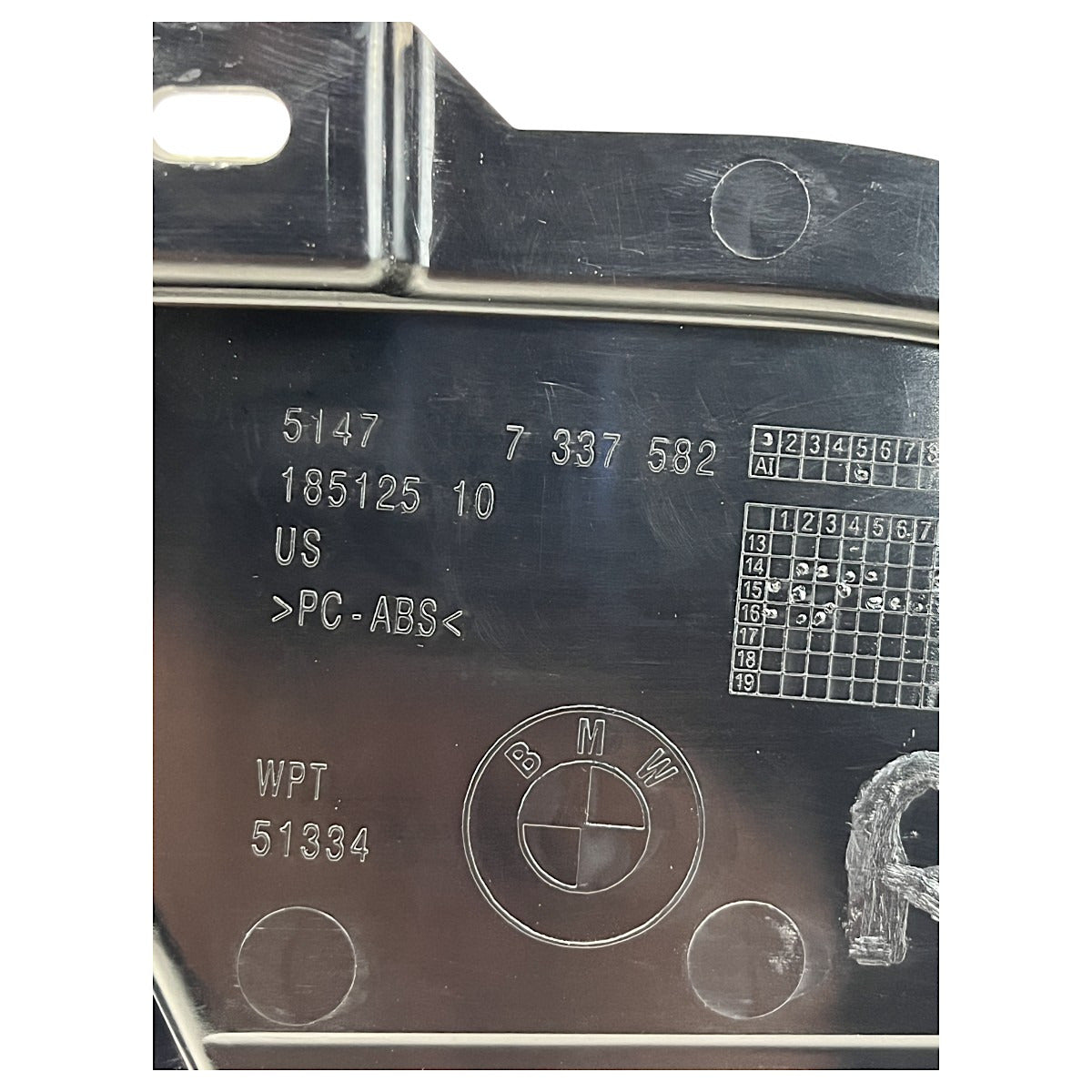 Acabamento Porta Mala BMW X4 28i 2015 2016 2017 2018 Direito