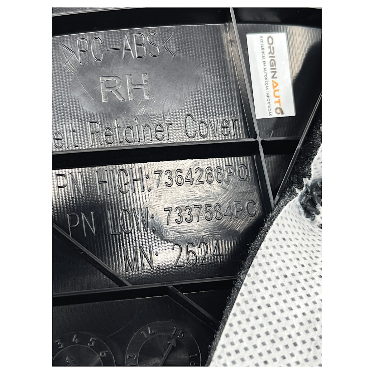 Acabamento Coluna C BMW X4 28i 2015 2016 2017 2018 Direito