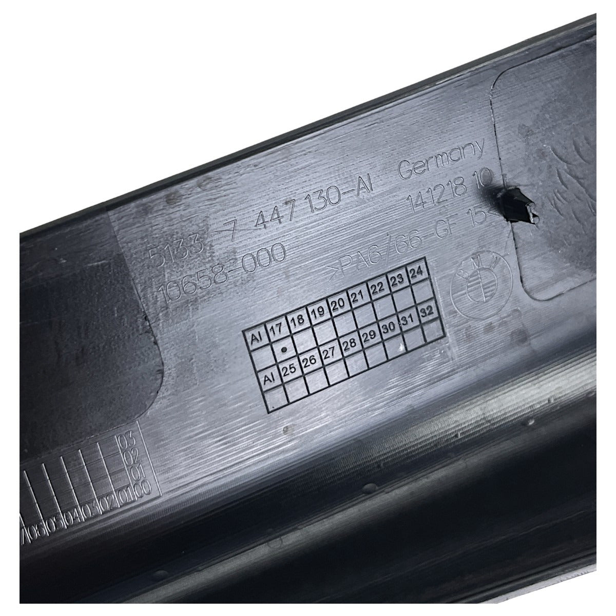 Canaleta Interna Porta BMW 320i 2021 2022 Traseiro Direito