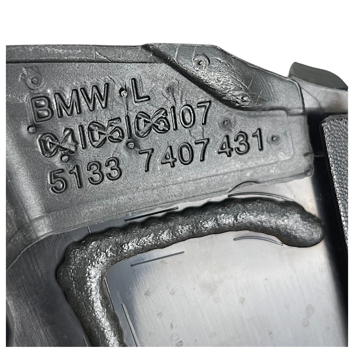 Moldura Coluna Porta BMW 320i 2021 2022 Dianteiro Esquerdo