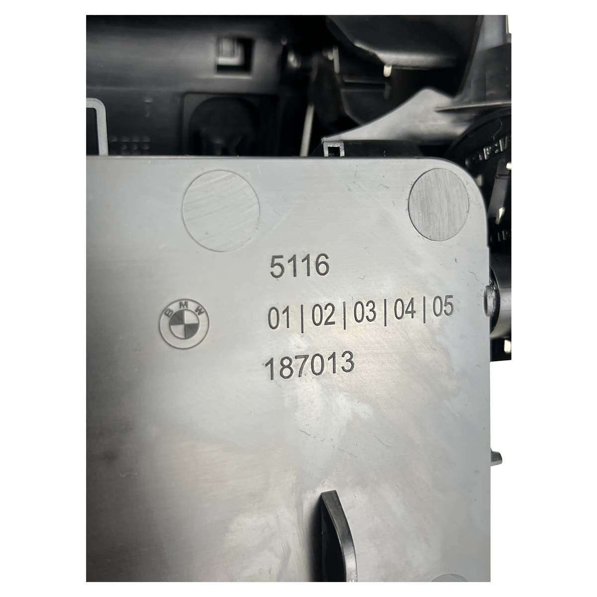 Porta Treco Objetos Painel BMW 320i 2020 2021 2022 Console