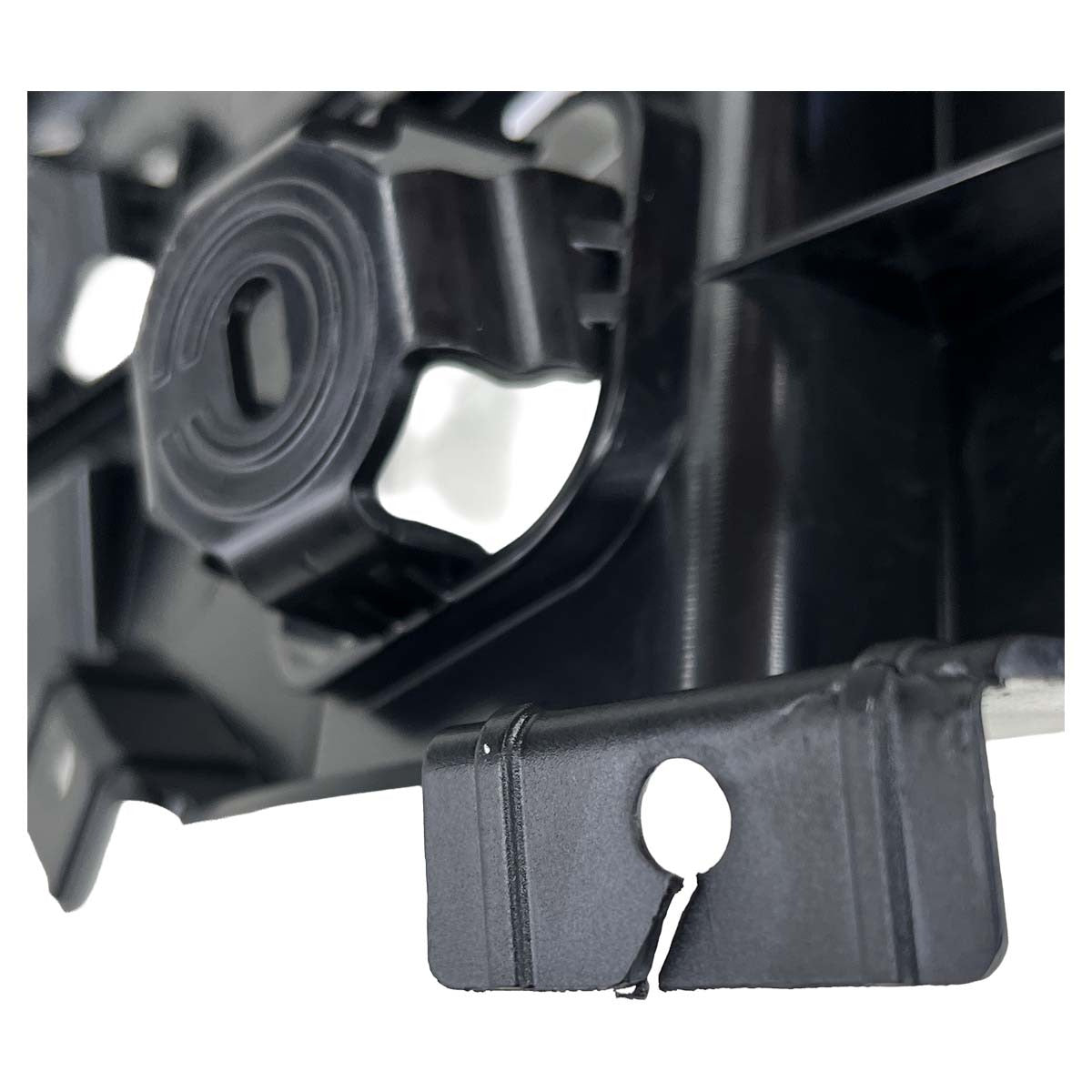 Guia Trava Parachoque BMW 320i 2021 2022 Traseiro Esquerdo