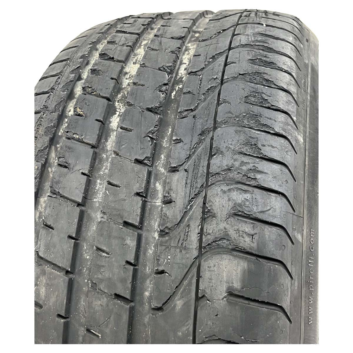 Pneu Pirelli P Zero 255/35 R19 BMW 320i Audi A5 Runflat
