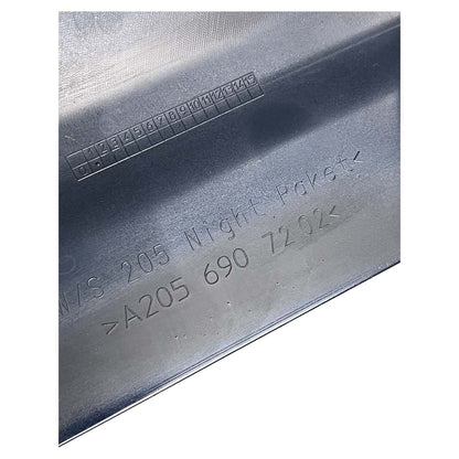 Moldura Caixa Ar Spoiler Mercedes C180 2015 a 2018 Direito