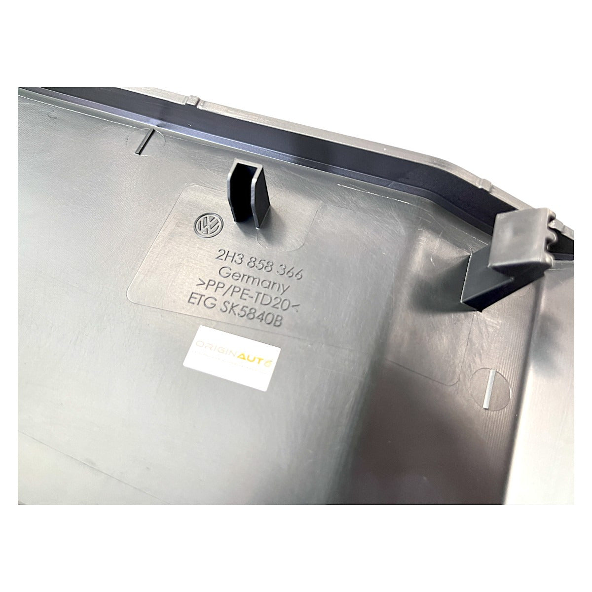 Acabamento Painel VW Amarok V6 2018 2019 Lado Direito