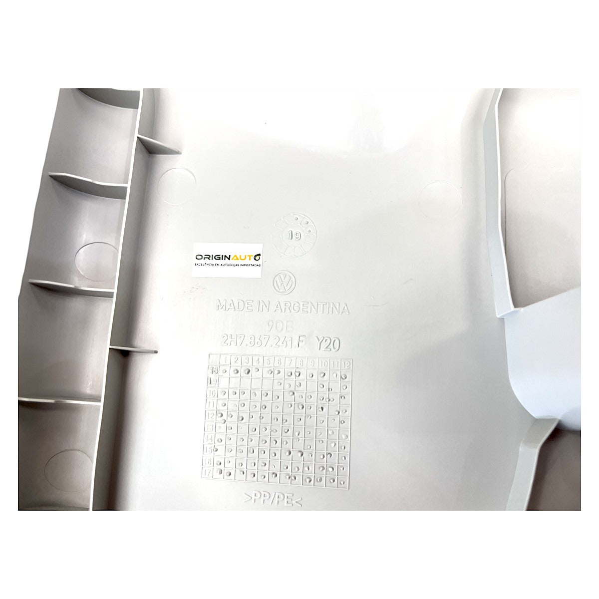 Moldura Coluna C VW Amarok V6 2018 2019 Esquerda 2H7867241F