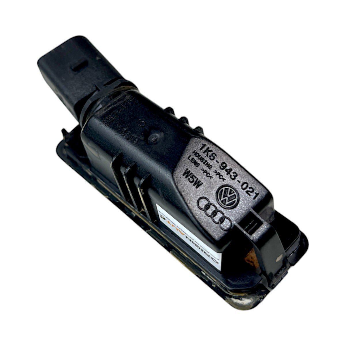 Luz Placa VW Amarok V6 2018 2019 1K8943021