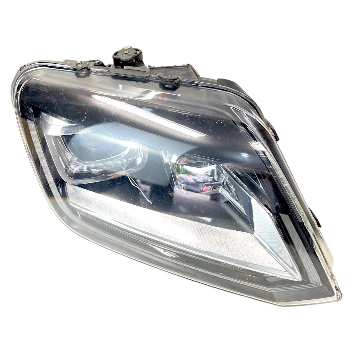 Farol VW Amarok Led V6 2018 2019 Modulo Esquerdo Detalhe