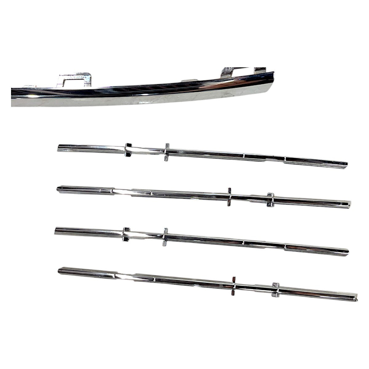 Conjunto Frisos Grade Parachoque VW Amarok V6 2019 Esquerdo