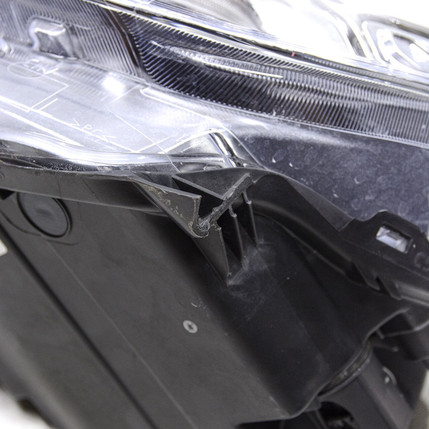 Farol Esquerdo Volvo XC40 Moment T5 2020 32133577