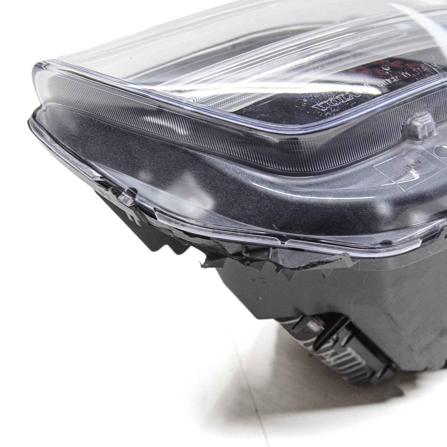 Farol Esquerdo Volvo XC40 Moment T5 2020 32133577